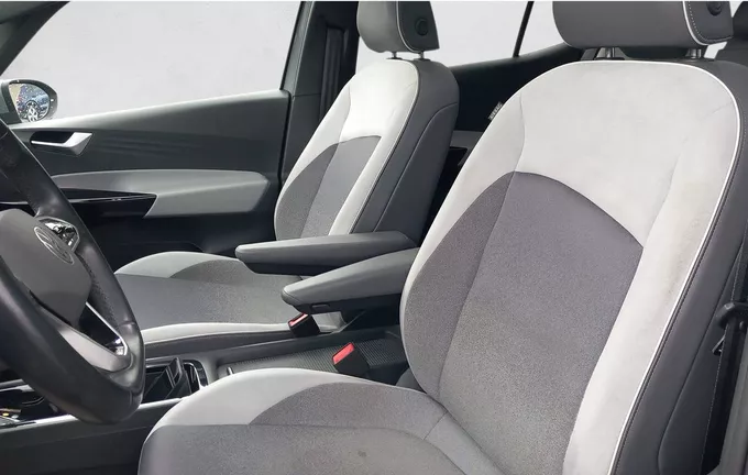 VOLKSWAGEN ID.3 204 ch Pro Performance Family extérieur trois quart arrière droit 460421