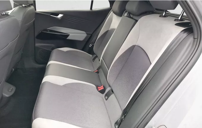 VOLKSWAGEN ID.3 204 ch Pro Performance Family extérieur arrière 460421