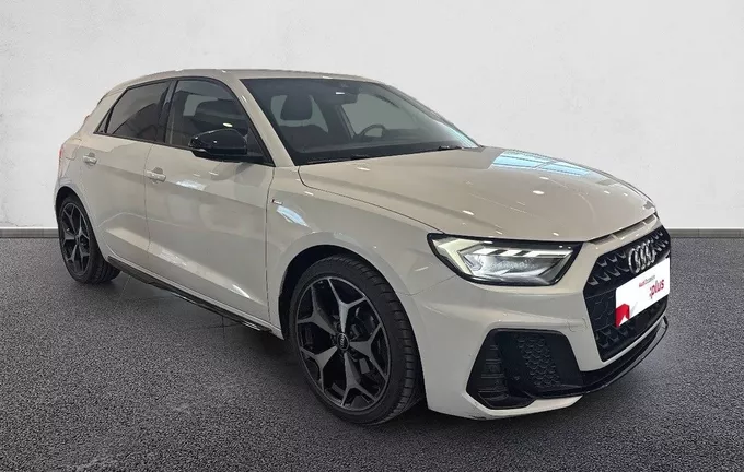 AUDI A1 Sportback 35 TFSI 150 ch S tronic 7 S Line Plus extérieur trois quart avant droit 2130525