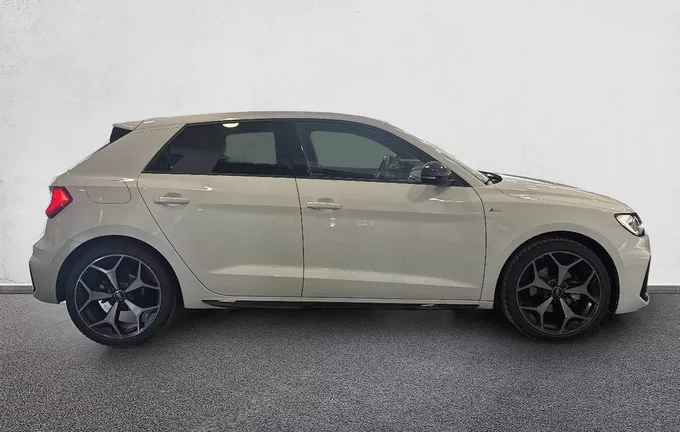 AUDI A1 Sportback 35 TFSI 150 ch S tronic 7 S Line Plus extérieur côté droit 2130525