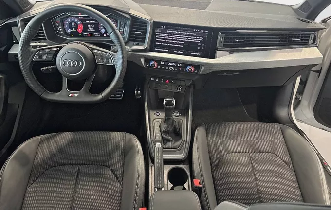 AUDI A1 Sportback 35 TFSI 150 ch S tronic 7 S Line Plus photo 18 2130525