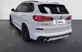 Miniature BMW X5 xDrive45e 394 ch BVA8 M Sport extérieur trois quart arrière gauche 2132459