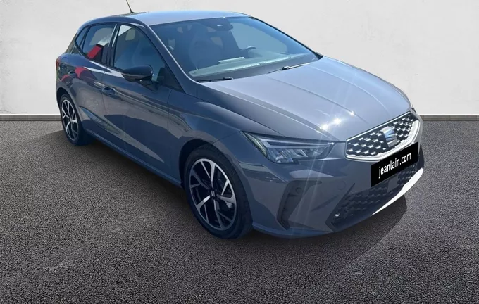 SEAT IBIZA 1.0 TSI 115 ch S/S DSG7 FR extérieur trois quart avant droit 1765