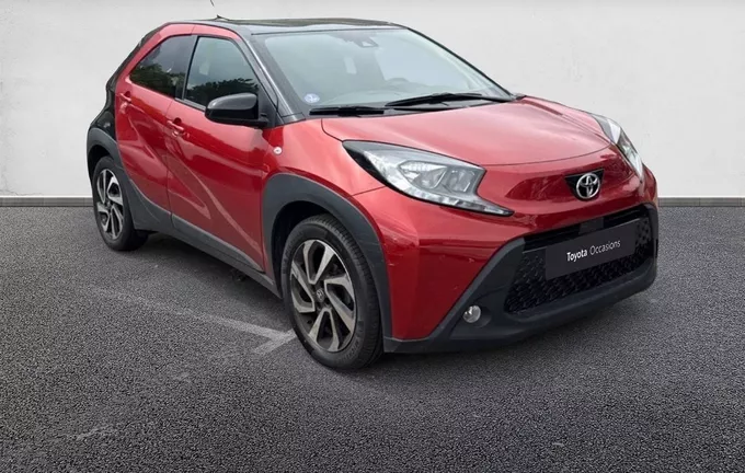 TOYOTA AYGO X 1.0 VVT-i 72 S-CVT Design extérieur trois quart avant droit 1103781