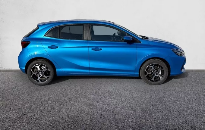 MG MG3 1.5 L Hybrid+ 195 ch Luxury extérieur côté droit 7198