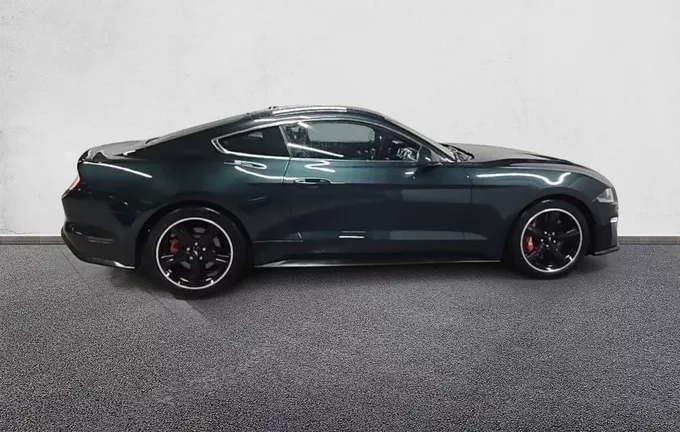 FORD FASTBACK Mustang Fastback V8 5.0 Bullitt extérieur côté droit 2128800