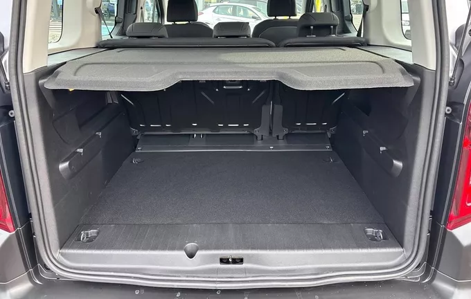 CITROEN BERLINGO Diesel 100 ch M Manuelle Plus photo 10 058105