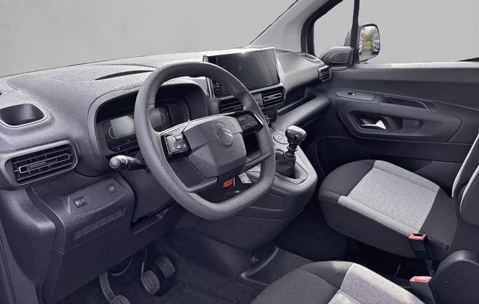 CITROEN BERLINGO Diesel 100 ch M Manuelle Plus photo 11 058105