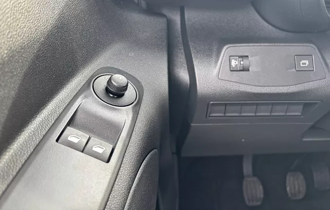 CITROEN BERLINGO Diesel 100 ch M Manuelle Plus photo 20 058105