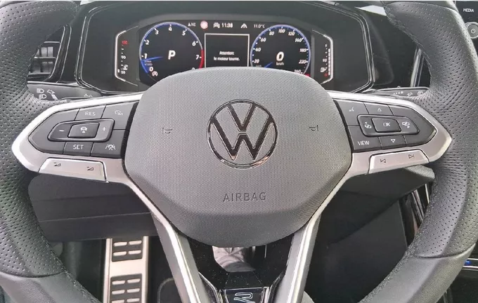 VOLKSWAGEN T-ROC 1.5 TSI EVO2 150 Start/Stop DSG7 R-Line Edition photo 19 460317