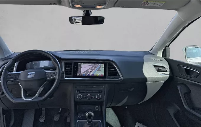 SEAT ATECA 2.0 TDI 115 ch Start/Stop Style extérieur trois quart avant droit 2125924