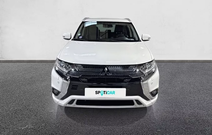 MITSUBISHI OUTLANDER 2.4l PHEV Twin Motor 4WD Intense extérieur avant 945560