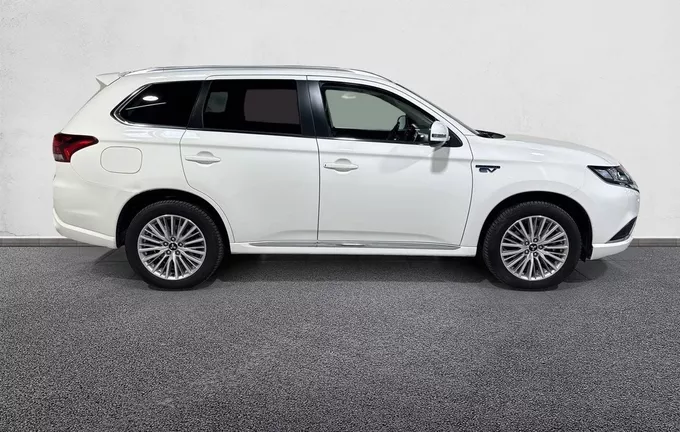 MITSUBISHI OUTLANDER 2.4l PHEV Twin Motor 4WD Intense extérieur côté droit 945560