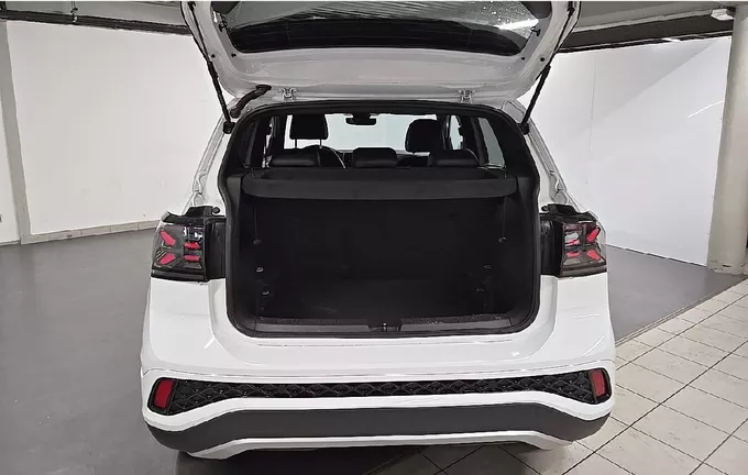 VOLKSWAGEN T-CROSS 1.0 TSI 116 Start/Stop DSG7 R-Line Edition photo 10 2127894