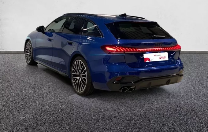 AUDI A5 Avant TDI Hybride 204 ch S tronic 7 Quattro S line extérieur trois quart arrière gauche NC