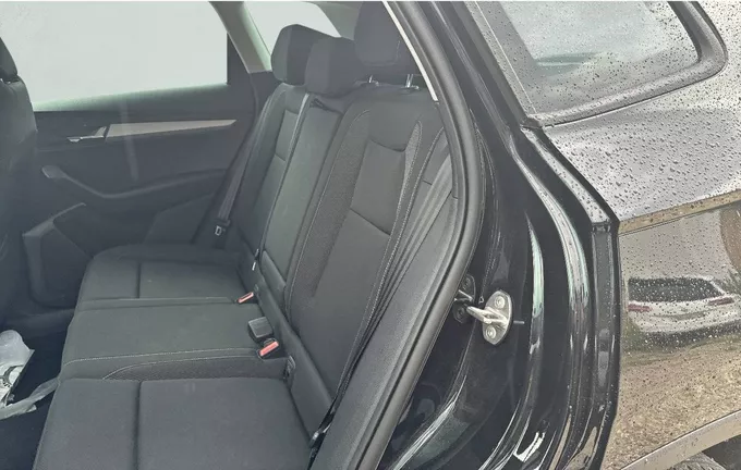 SKODA KAROQ 2.0 TDI 116 ch SCR Business extérieur arrière 2130127