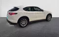 Miniature ALFA ROMEO STELVIO 2.0T 280 ch Q4 AT8 Lusso extérieur trois quart arrière droit 213413