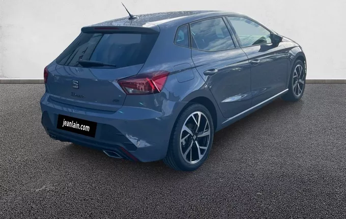 SEAT IBIZA 1.0 TSI 115 ch S/S DSG7 FR extérieur trois quart arrière droit 10791