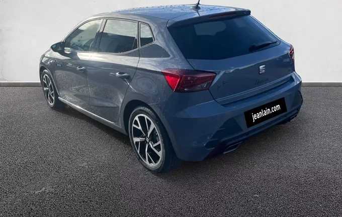 SEAT IBIZA 1.0 TSI 115 ch S/S DSG7 FR extérieur trois quart arrière gauche 10791