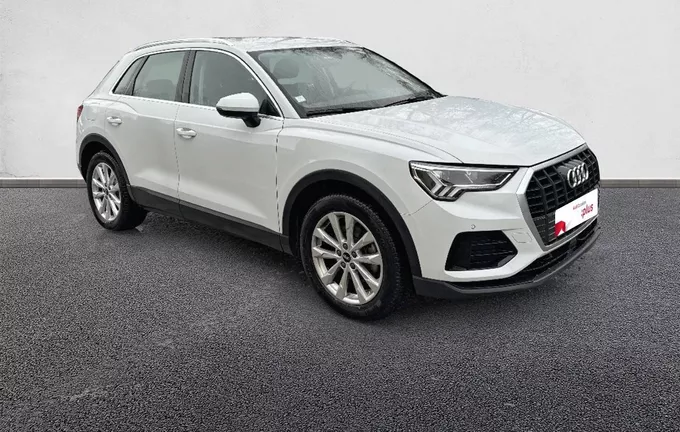 AUDI Q3 35 TFSI 150 ch S tronic 7 Design extérieur trois quart avant droit 560109