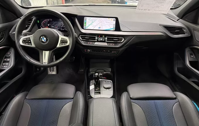 BMW SERIE 1 118i 136 ch DKG7 M Sport photo 18 212917