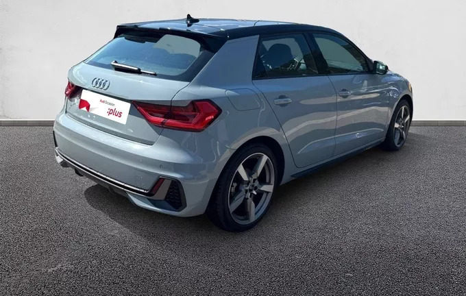 AUDI A1 Sportback 35 TFSI 150 ch S tronic 7 S Line extérieur trois quart arrière droit 2129507