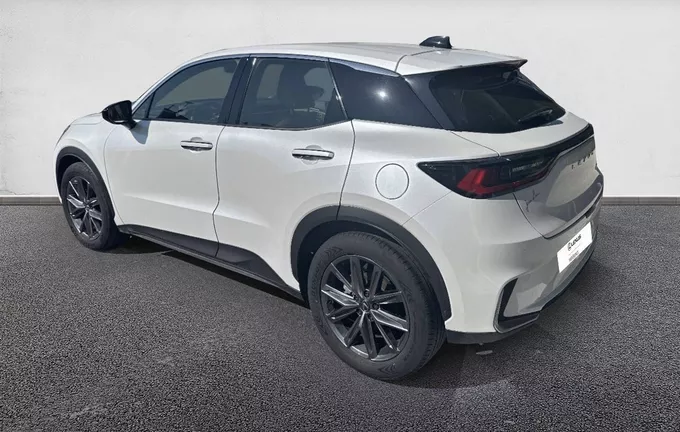 LEXUS LBX 2WD Elegant extérieur trois quart arrière gauche 1103214