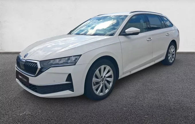 SKODA OCTAVIA Combi 2.0 TDI 150 ch SCR DSG7 Selection extérieur trois quart avant gauche 2130992