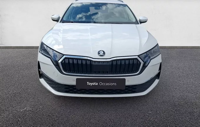 SKODA OCTAVIA Combi 2.0 TDI 150 ch SCR DSG7 Selection extérieur avant 2130992