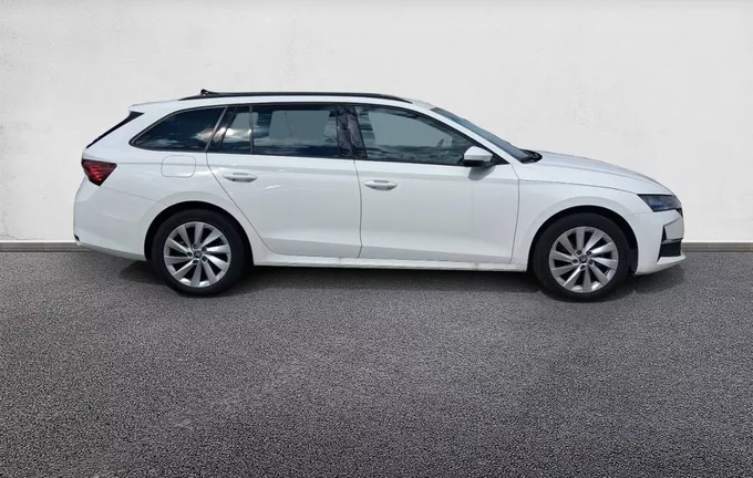 SKODA OCTAVIA Combi 2.0 TDI 150 ch SCR DSG7 Selection extérieur côté droit 2130992