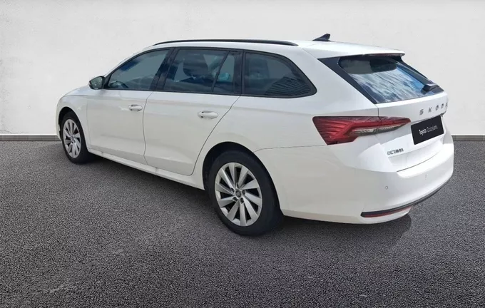 SKODA OCTAVIA Combi 2.0 TDI 150 ch SCR DSG7 Selection extérieur trois quart arrière gauche 2130992