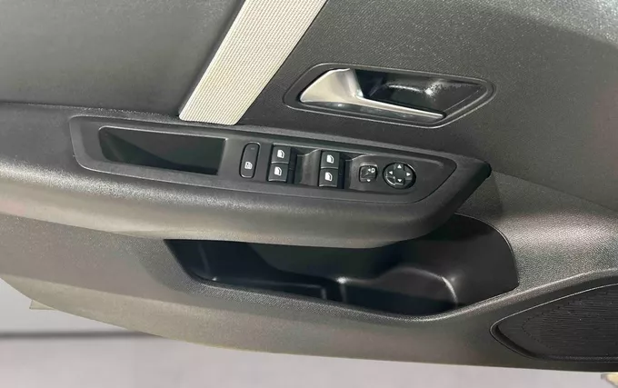 CITROEN C4 PureTech 130 EAT8 Max photo 20 946082