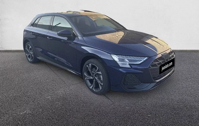 AUDI A3 Sportback 40 TFSI e Hybride rechargeable 204 S tronic 6 S line extérieur trois quart avant droit 9576