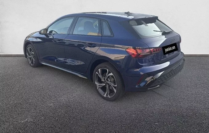 AUDI A3 Sportback 40 TFSI e Hybride rechargeable 204 S tronic 6 S line extérieur trois quart arrière gauche 9576