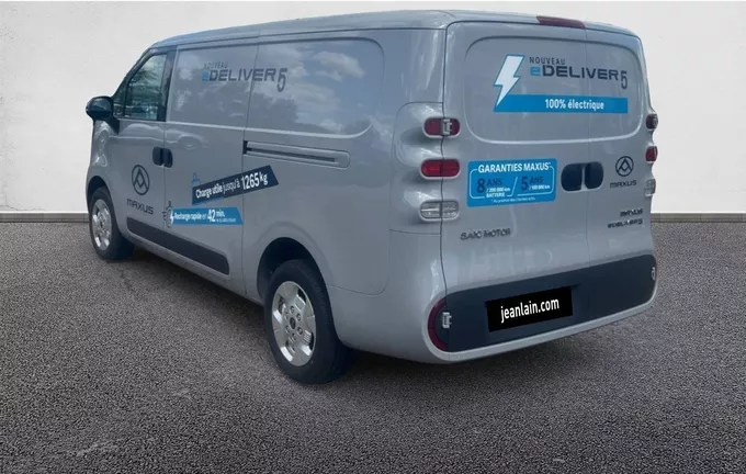MAXUS E-DELIVER5 FOURGON L1H1 64 KWH extérieur trois quart arrière gauche 6801972