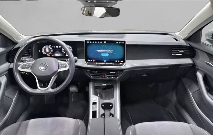 VOLKSWAGEN PASSAT 1.5 eTSI OPF 150 DSG7 extérieur trois quart avant droit 2120194