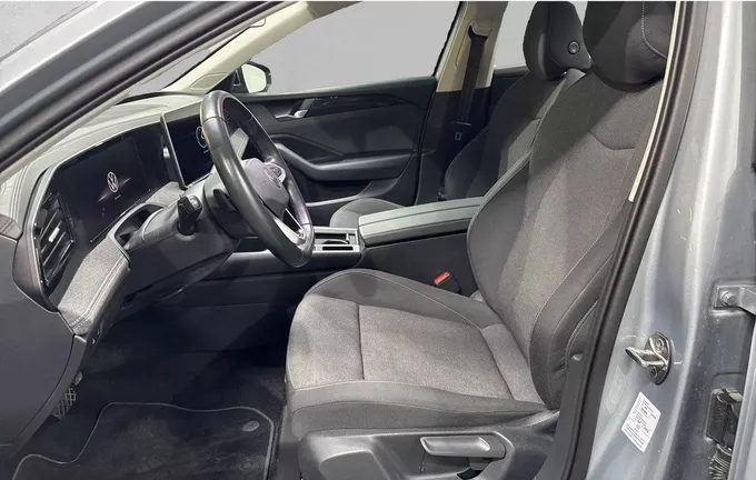 VOLKSWAGEN PASSAT 1.5 eTSI OPF 150 DSG7 extérieur trois quart arrière droit 2120194