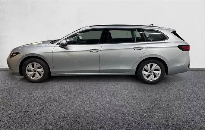VOLKSWAGEN PASSAT 1.5 eTSI OPF 150 DSG7 extérieur trois quart arrière gauche 2120194