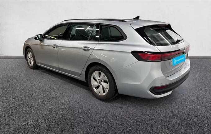 VOLKSWAGEN PASSAT 1.5 eTSI OPF 150 DSG7 photo 11 2120194