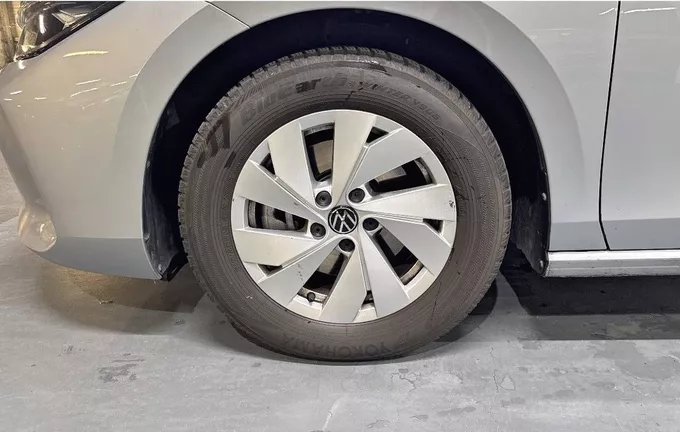 VOLKSWAGEN PASSAT 1.5 eTSI OPF 150 DSG7 photo 12 2120194
