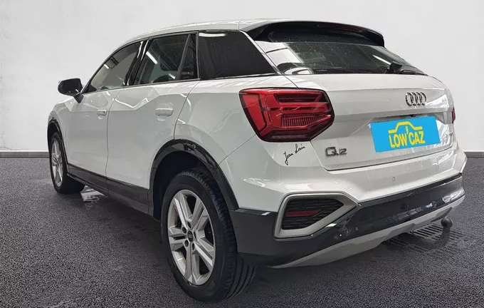 AUDI Q2 30 TDI 116 S tronic 7 Design extérieur trois quart arrière gauche 213593
