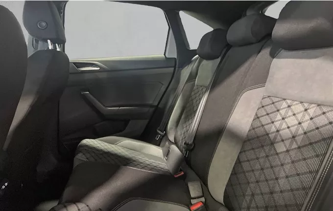 VOLKSWAGEN TAIGO 1.5 TSI 150 DSG7 R-Line extérieur arrière 2127927