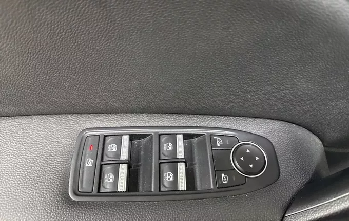 RENAULT CAPTUR TCe 90 SL Rive Gauche photo 10 2129704