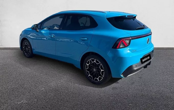 MG MG4 EV Urban 54 kWh - 118 kW Premium extérieur trois quart arrière gauche 9860