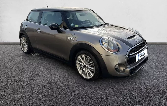 MINI COOPER Hatch 3 Portes Cooper SD 170 ch BVA6 Finition Business extérieur trois quart avant droit 560245