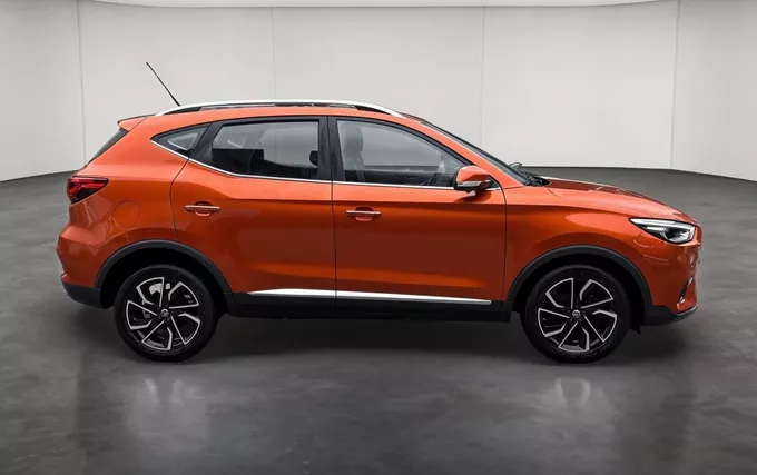 MG ZS 1.5L VTI-Tech 106ch 2WD Luxury extérieur côté droit 601334