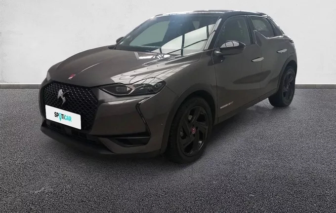 DS DS3 Crossback PureTech 130 EAT8 Performance Line+ extérieur trois quart avant gauche 945208