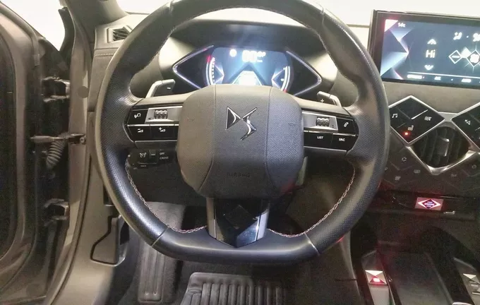DS DS3 Crossback PureTech 130 EAT8 Performance Line+ photo 9 945208