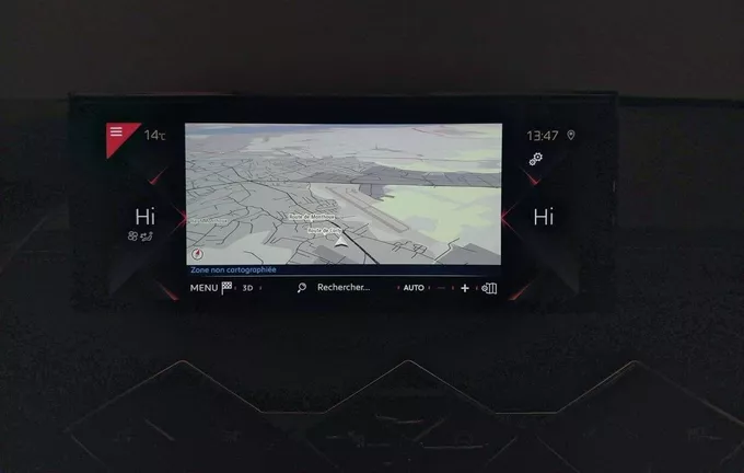 DS DS3 Crossback PureTech 130 EAT8 Performance Line+ photo 15 945208