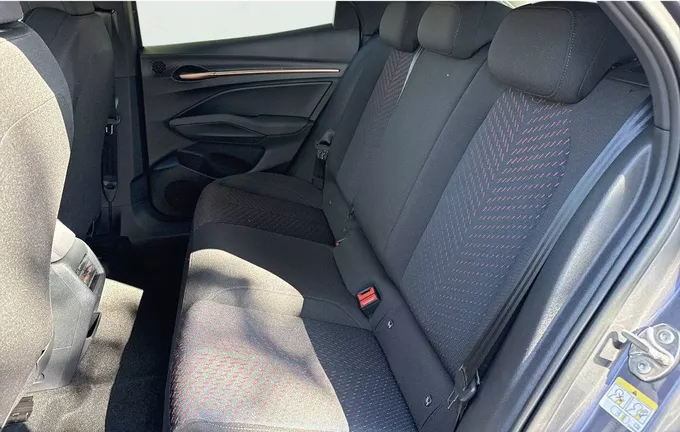 CUPRA RAVAL 211 ch Endurance extérieur arrière 4530